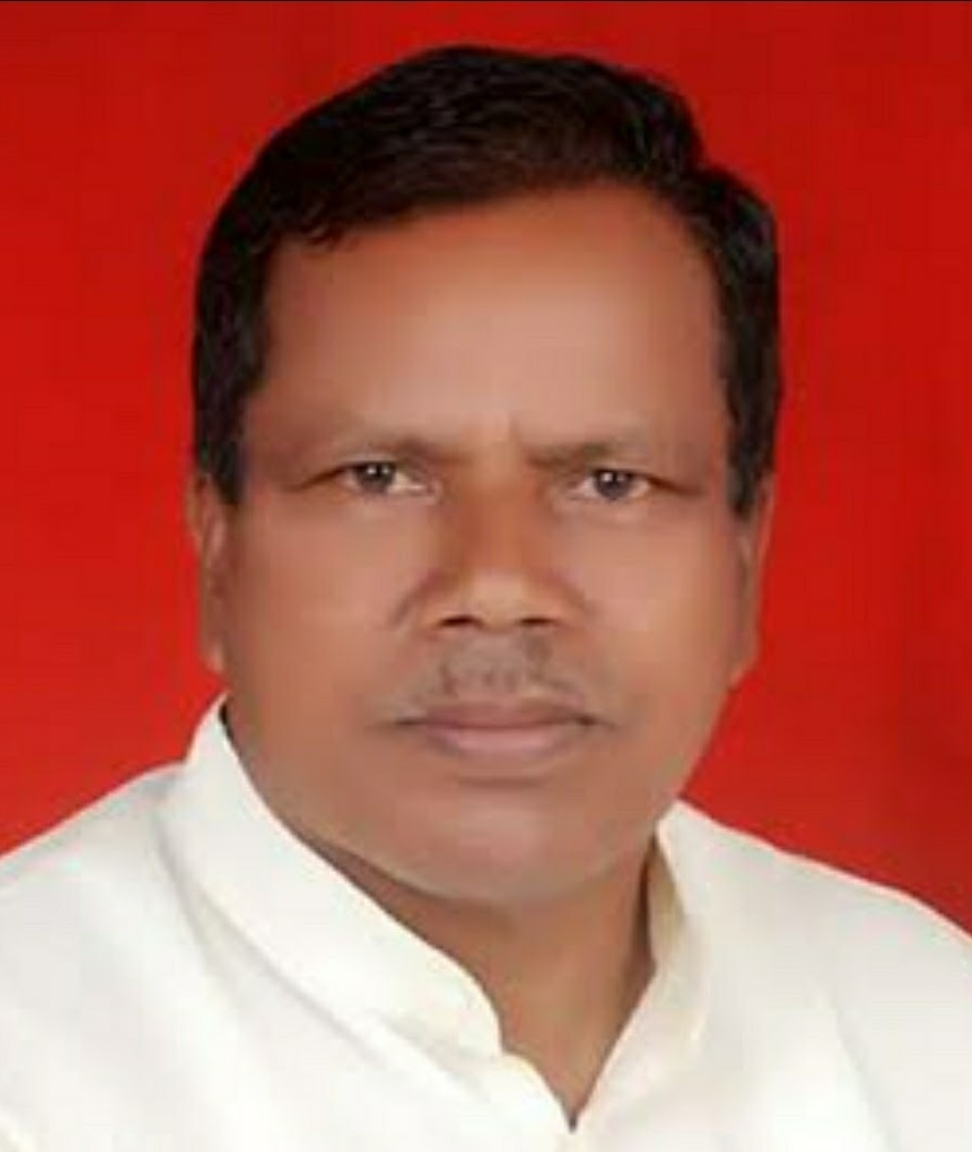 https://1ngo.sgp1.digitaloceanspaces.com/media/vananchal/vvp_sunil bhagat_(programme manager).jpg